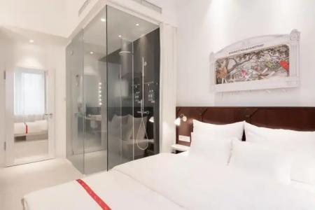 Ruby Leni Dusseldorf - 52