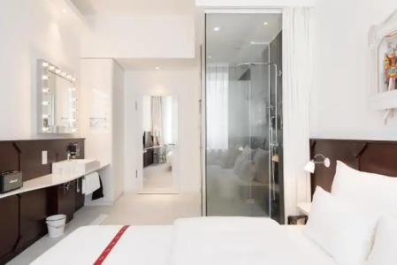 Ruby Leni Dusseldorf - 36