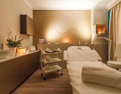 Seawaters & Medical SPA - 4