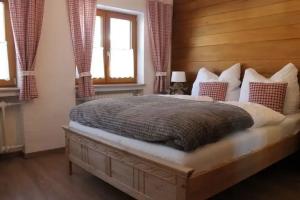 Berggasthof Karntner Alm, Mittenwald