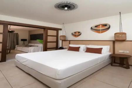 Nostos Beach Boutique - 47