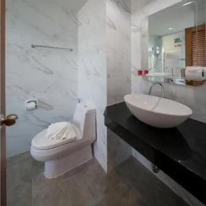 Peace Blue Naiharn Naturist Resort Phuket SHA Extra Plus - 84