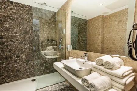 Akti Imperial Deluxe Resort & Spa Dolce by Wyndham - 12