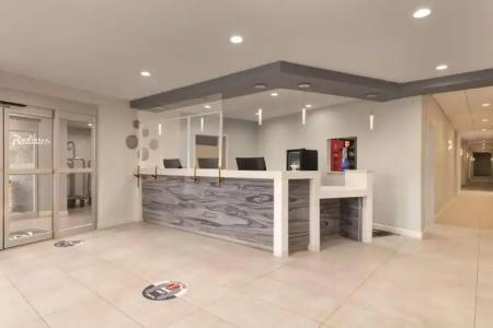 Radisson Atlanta Airport - 22