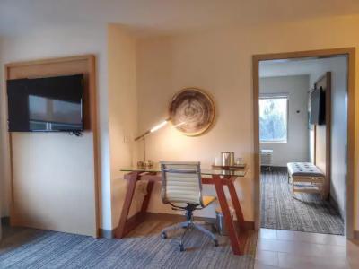 Radisson Atlanta Airport - 25