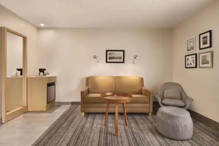 Radisson Atlanta Airport - 28