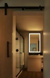 Reverb by Hard Rock Atlanta Downtown - 54