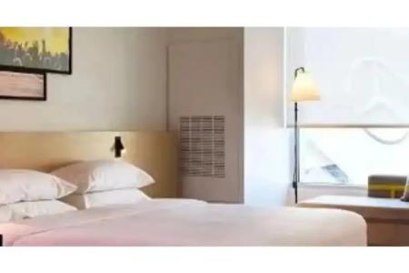 Reverb by Hard Rock Atlanta Downtown - 6