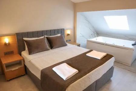 mustang suite - 128