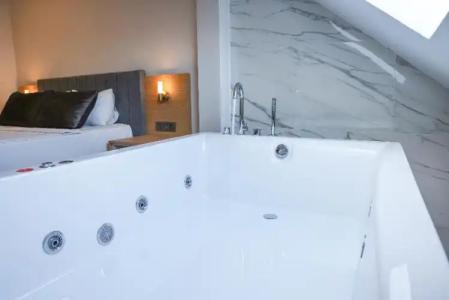 mustang suite - 129