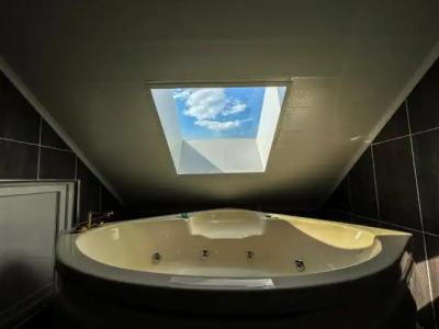 mustang suite - 135