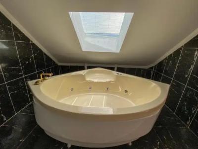 mustang suite - 146