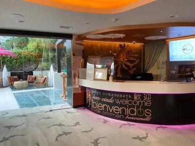 ON ALETA ROOM designed for adults - 47