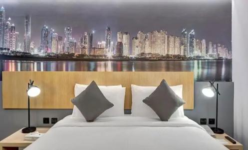 Urban Al Khoory - 83
