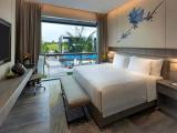 Deluxe Laguna Double room with pool view