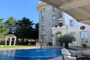 Castle Konti, Tirana