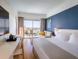Deluxe room with sea view