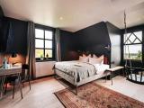 Standard Double room with view