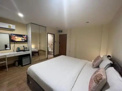 V Check inn Sukhumvit 22 - 88