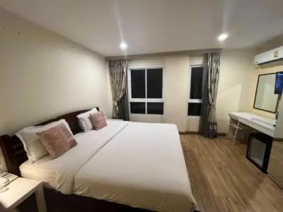 V Check inn Sukhumvit 22 - 98