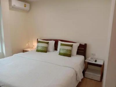 V Check inn Sukhumvit 22 - 72