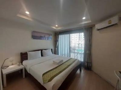 V Check inn Sukhumvit 22 - 56