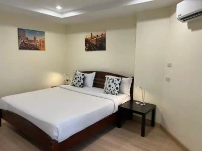 V Check inn Sukhumvit 22 - 1