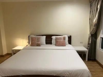 V Check inn Sukhumvit 22 - 86