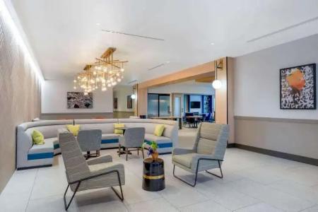 TRYP by Wyndham Orlando - 12