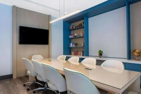 TRYP by Wyndham Orlando - 16