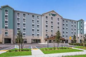 WoodSpring Suites Doral Airport, Miami