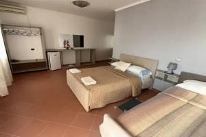 Blue Holiday Hotel, Vlore