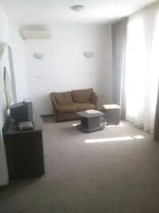 Family Opera Plaza- former City Mark - 14