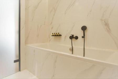 The Residence - Christokopidou & SPA - 27