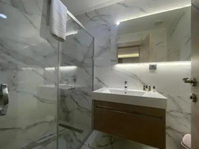 LE LUXE Suites & Spa - 40