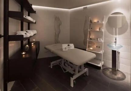 DoubleTree By Hilton A Coruña - 14