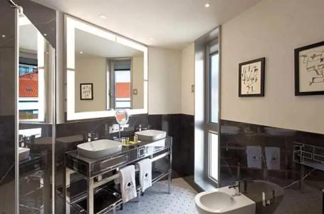 DoubleTree By Hilton A Coruña - 35