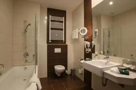 Grand Palace Hannover - 7