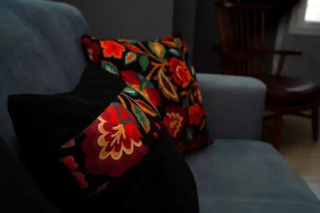 ESQUIRES and LOUNGES - 74