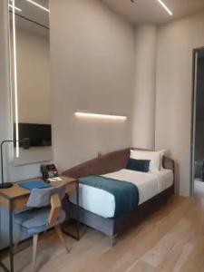 Hellenic Vibes Smart - 39