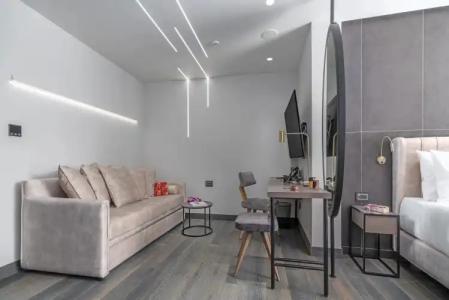 Hellenic Vibes Smart - 75