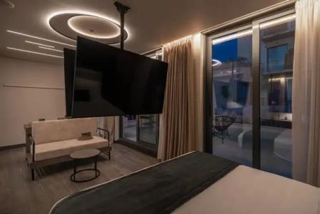Hellenic Vibes Smart - 52
