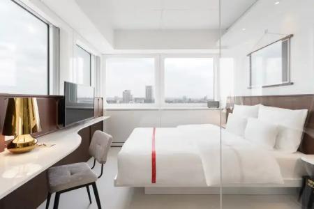 Ruby Luna Dusseldorf - 12