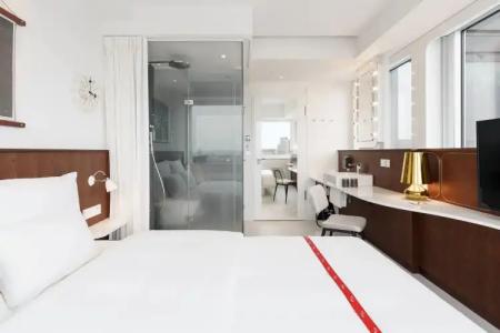 Ruby Luna Dusseldorf - 21