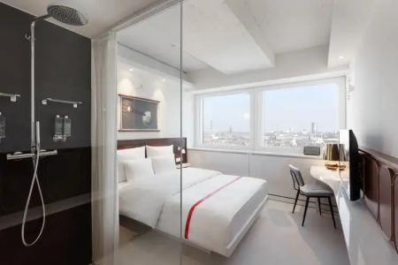 Ruby Luna Dusseldorf - 16