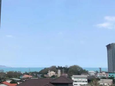 Horsehill Sriracha - 15