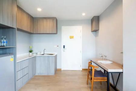 Horsehill Sriracha - 16