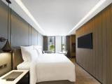 Premier room