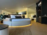 With Jetted Tub Double Suite