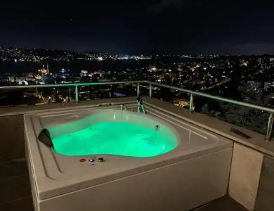 Class Bosphorus With Jacuzzi - 11